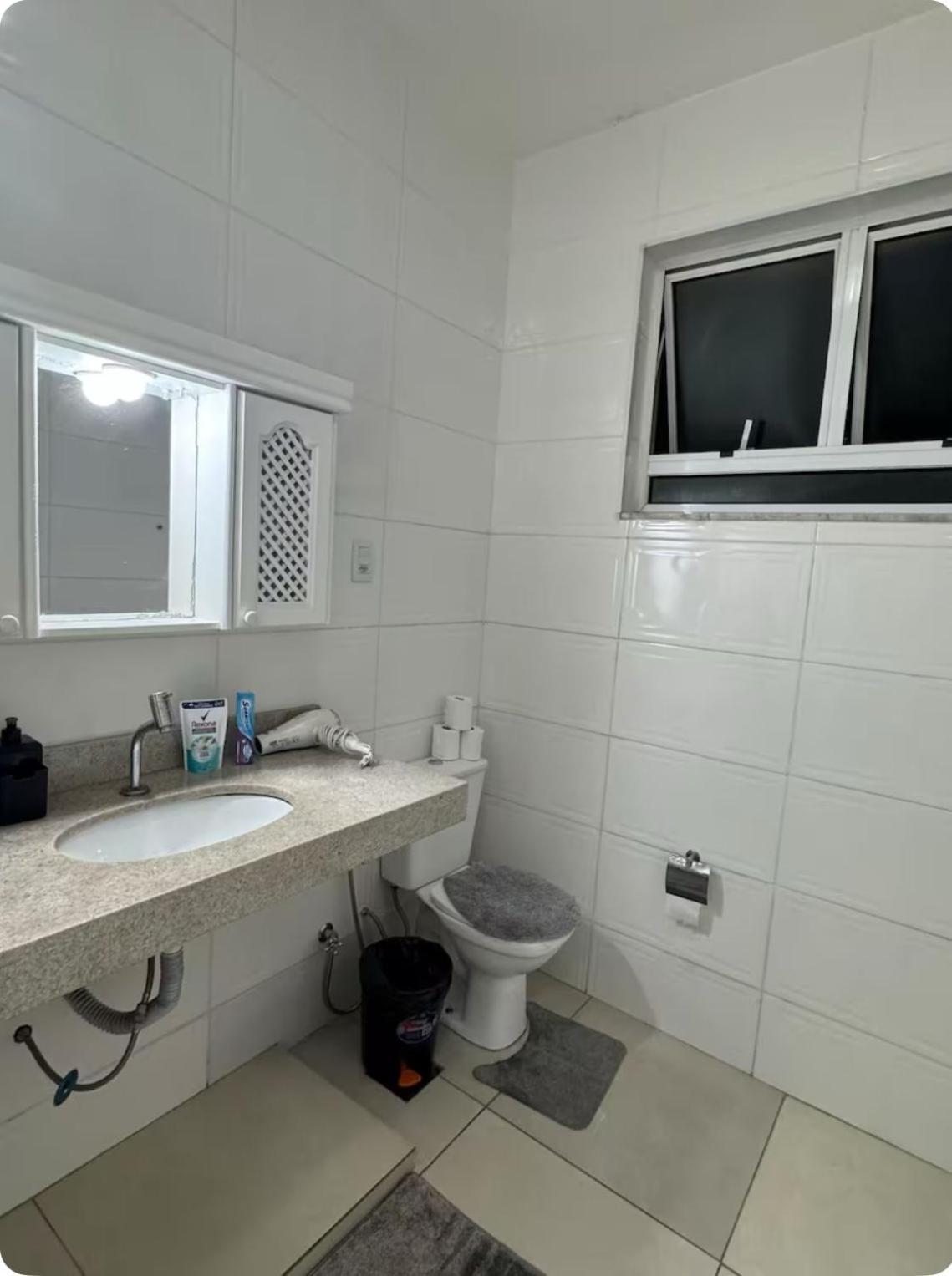 Apartment Apto Confortavel E Completo Em Copacabana- 2 Quartos Com Split E Wifi Rio de Janeiro